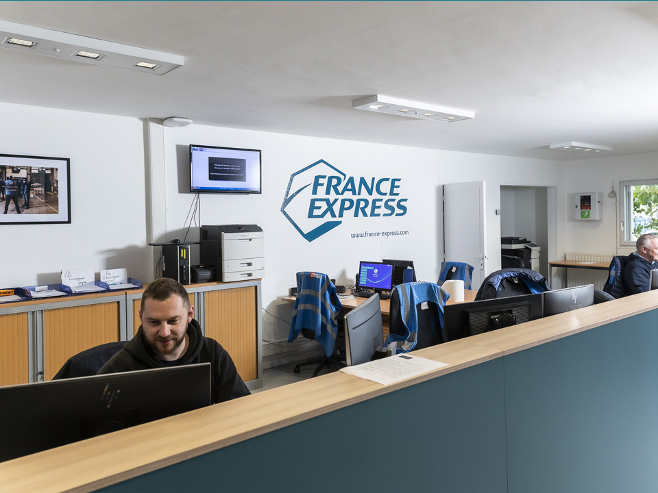 L'agence France Express Valenciennes